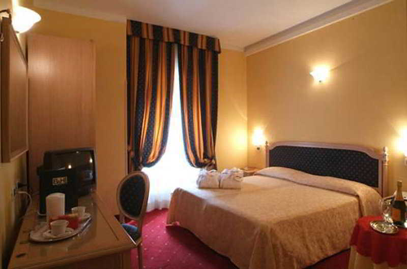 C-Hotels Club House Roma Bilik gambar